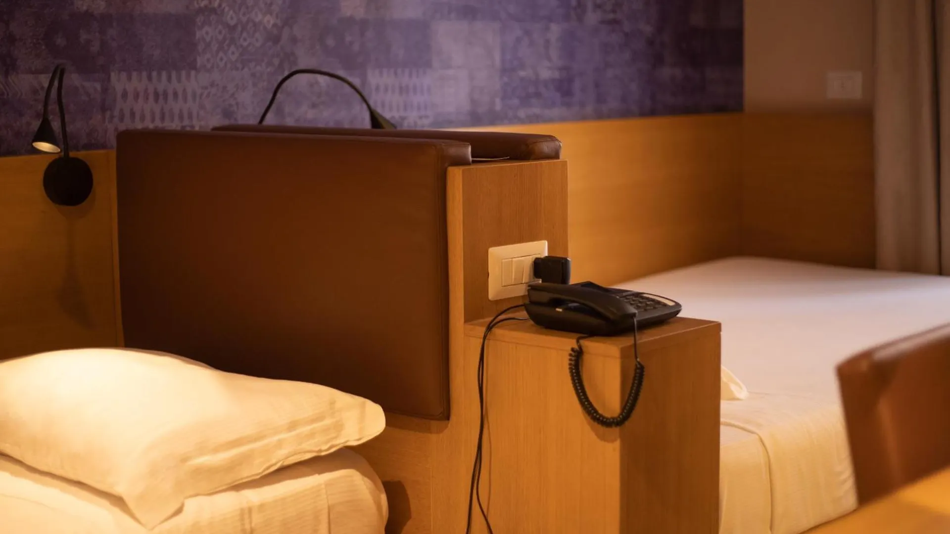 Airone Hotel Νάπολη 3*,  Ιταλία