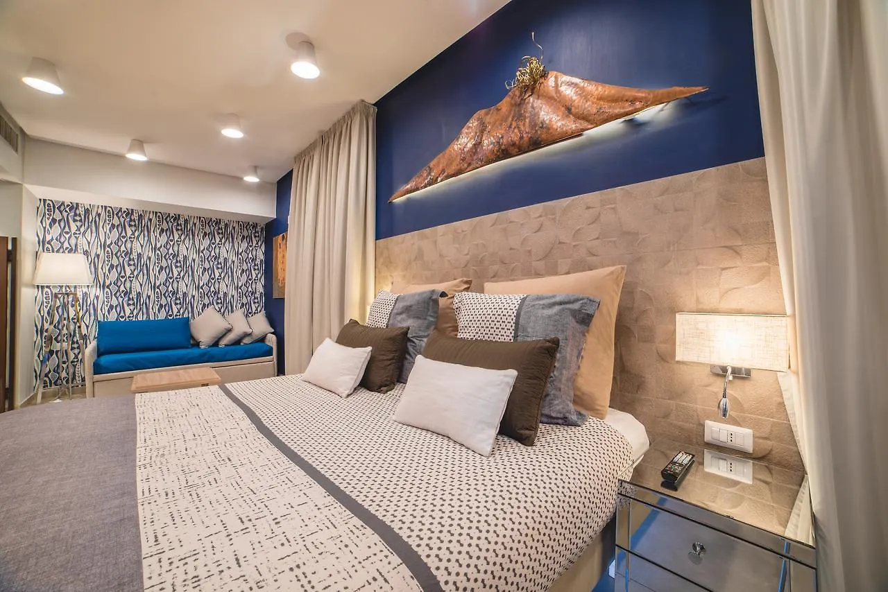 Airone Hotel Νάπολη 3*,
